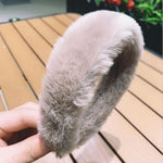 Load image into Gallery viewer, Elegant Rabbit Fur Hairbands
